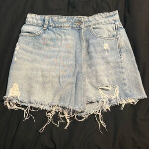 💕Zara Light Blue Denim Skirt with Contrast Stitching 3/$30 SALE!💕